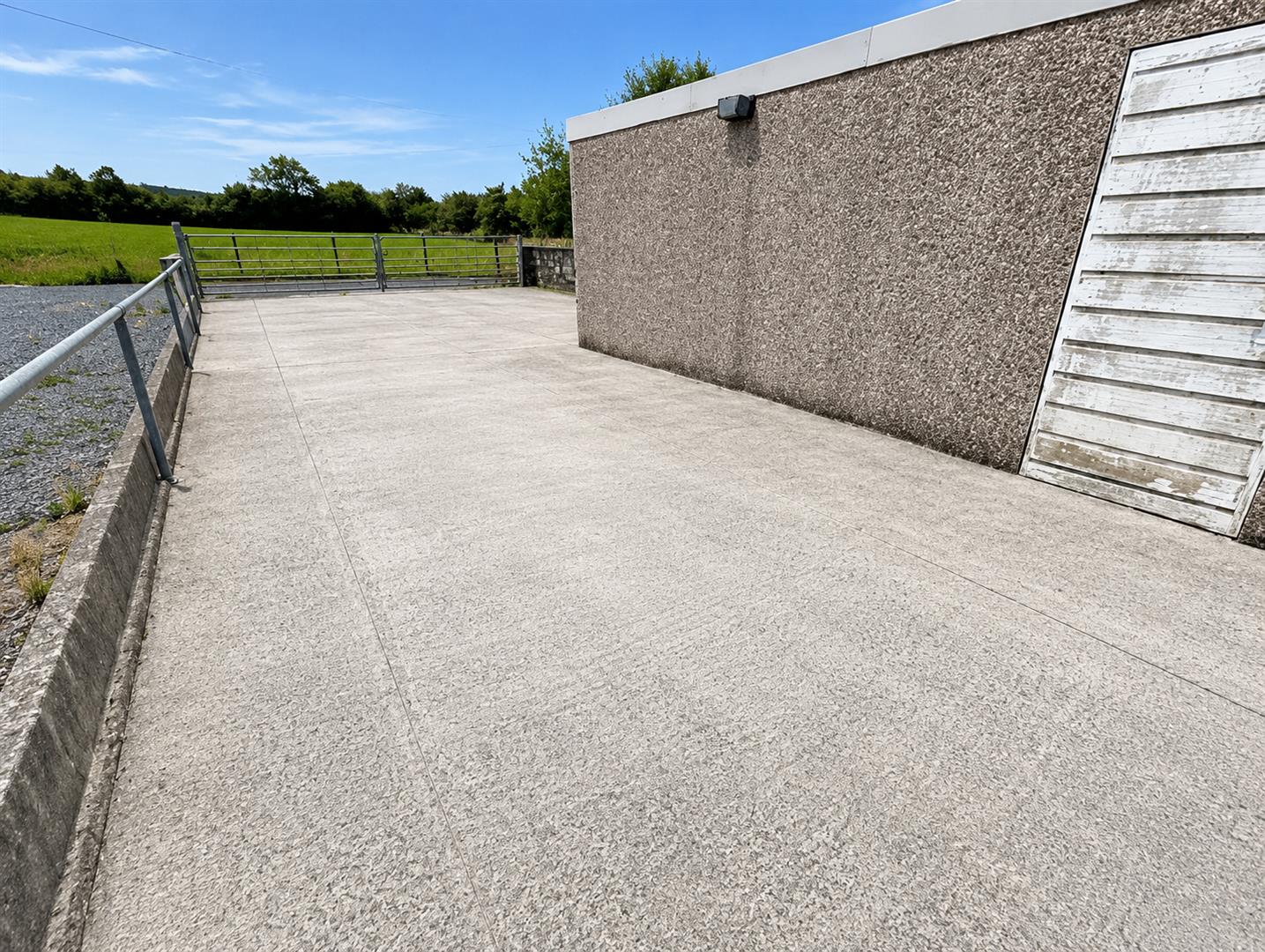Tyn Y Bonau Road, Pontarddulais, Swansea, SA4 8RZ